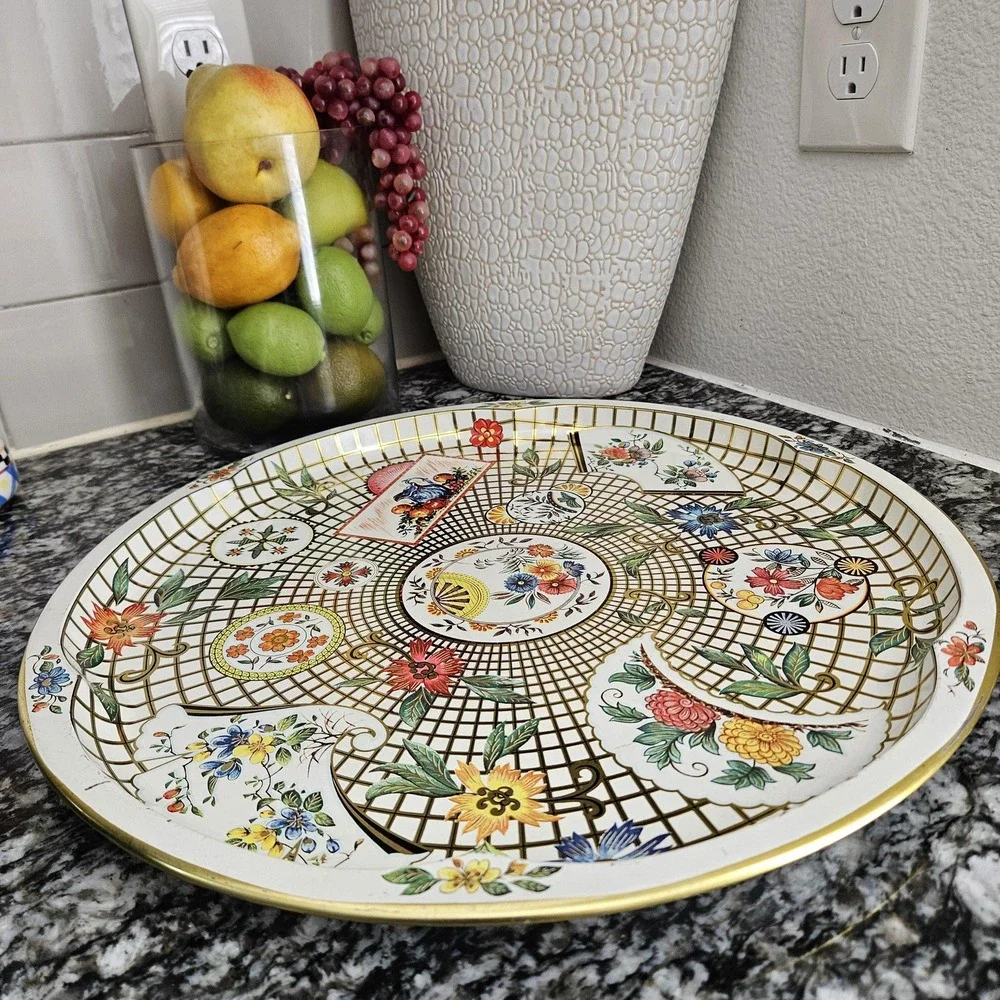 Vintage Daher Round Tray Lattice Floral Made‎ in England